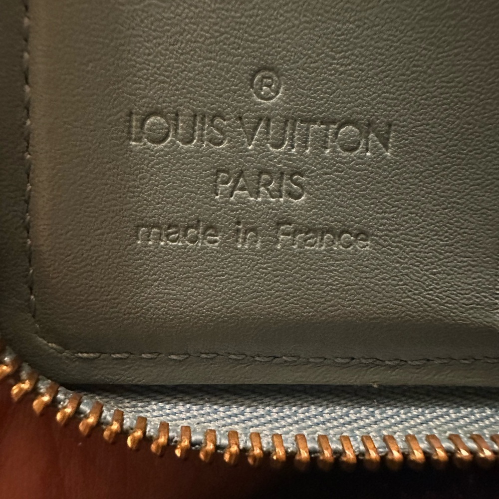 Louis Vuitton Monogram Vernis Broome Wallet - Picture 6 of 9